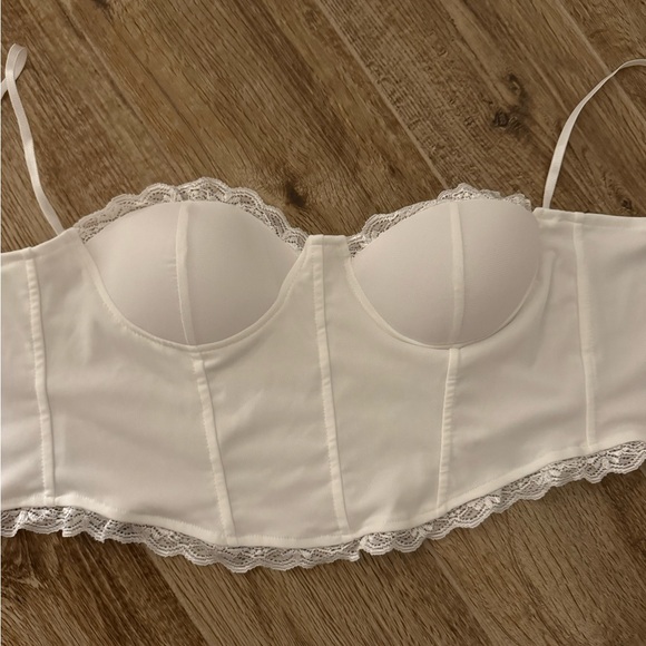 White Lace Corset Top - Picture 2 of 4